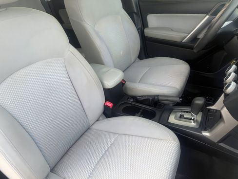 Used 2016 Subaru Forester 2.5i Premium w/ All-Weather Package image 10