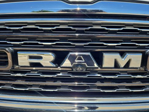 Used 2021 RAM 1500 Limited AWD/4WD image 11