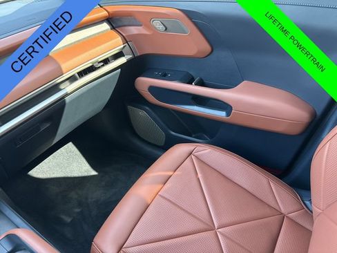 Used 2027 Kia Telluride SX w/ Towing Package FWD image 15