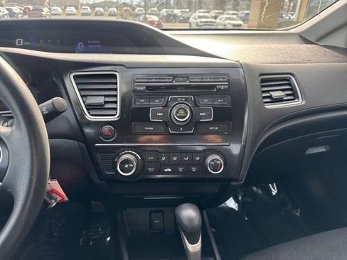 Used 2013 Honda Civic LX image 14