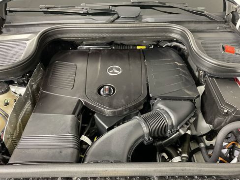 Used 2025 Mercedes-Benz GLE 450e 4MATIC image 26
