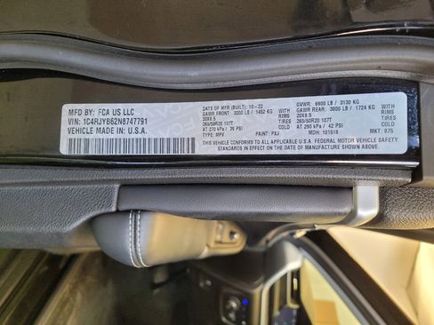 Used 2022 Jeep Grand Cherokee Limited 4xe AWD/4WD image 33