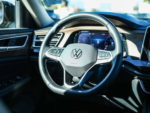 New 2026 Volkswagen Atlas SE image 26