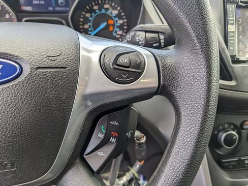 Used 2014 Ford Escape SE FWD image 32