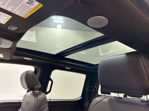 Certified 2023 Ford F150 King Ranch w/ Equipment Group 601A High image 32