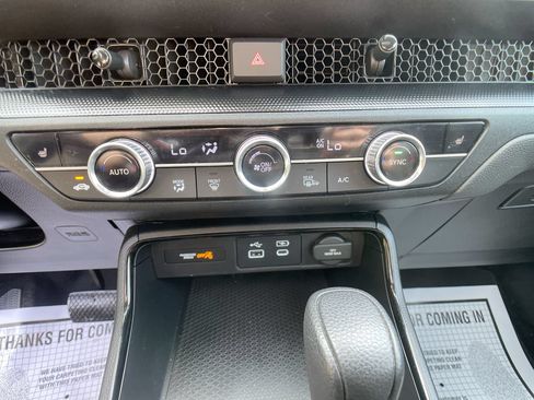 Used 2024 Honda CR-V EX image 19