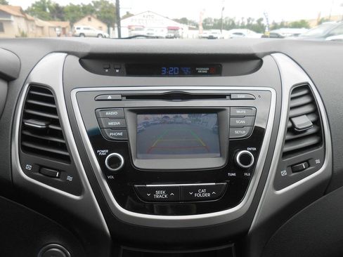 Used 2016 Hyundai Elantra Value Edition FWD image 14