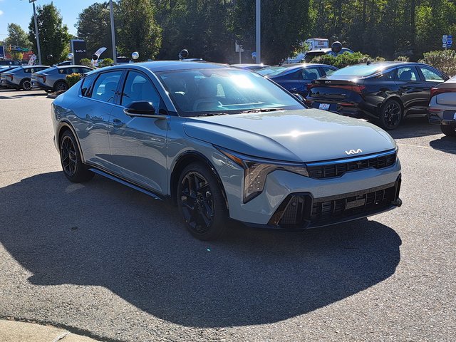 New 2026 Kia K4 GT-Line Turbo FWD image 3