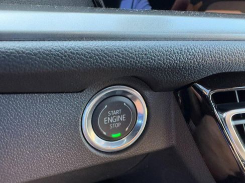 New 2026 Chevrolet Traverse LT w/ Sun and Wheel Package image 46