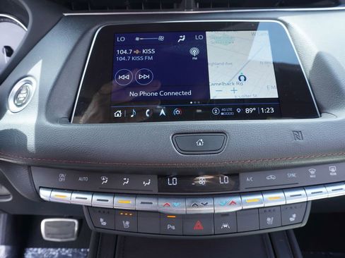 Used 2021 Cadillac XT4 Sport FWD image 19