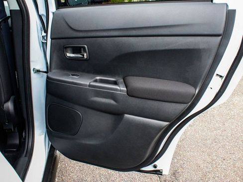New 2025 Mitsubishi Outlander Sport LE AWD/4WD image 12
