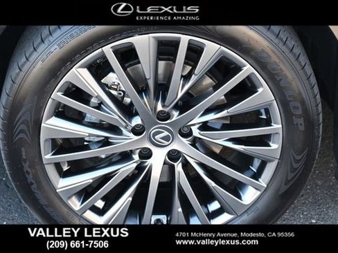 Certified 2025 Lexus RZ 300e w/ Accessory Package (Z1) FWD image 24