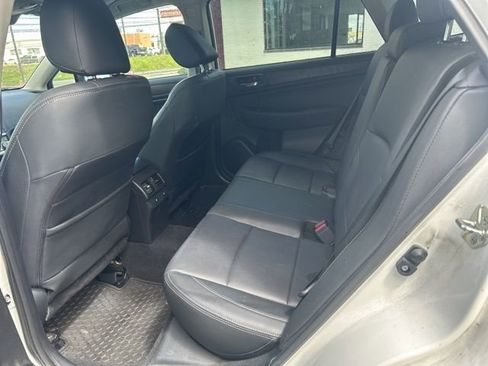 Used 2015 Subaru Outback 2.5i Limited image 13