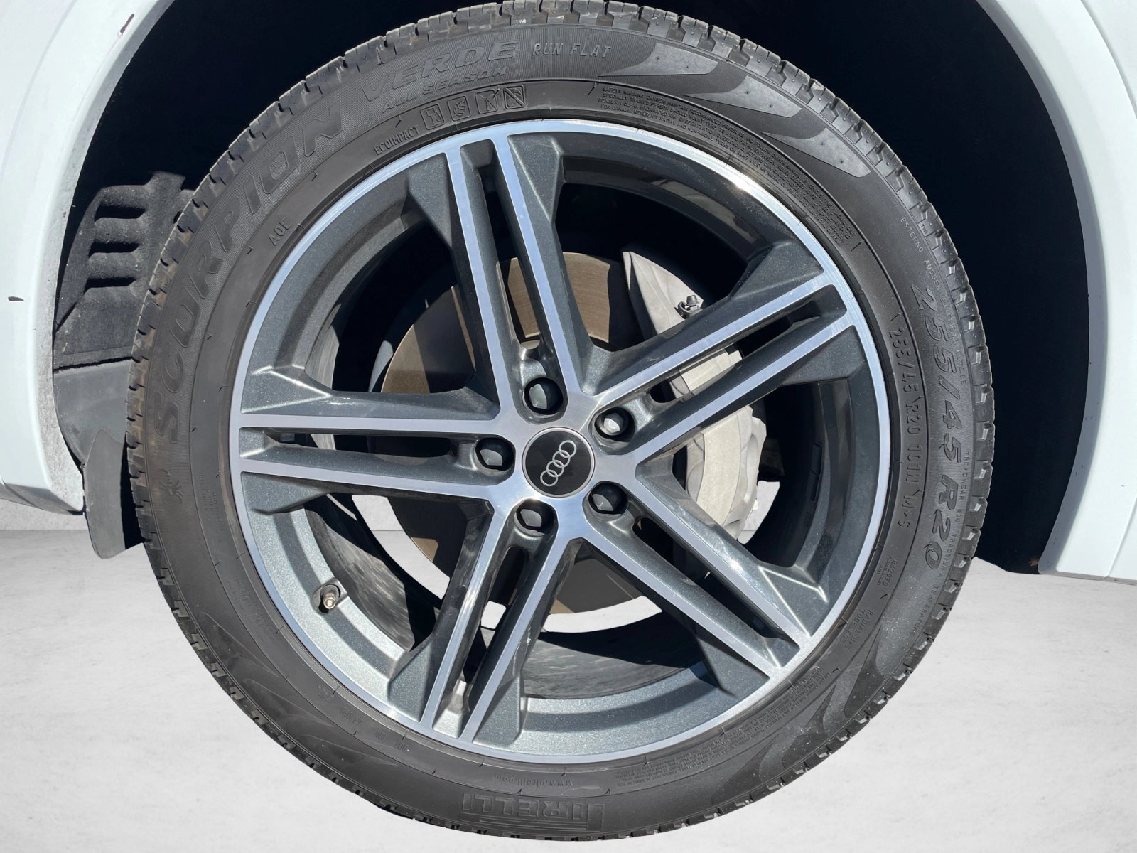 Used 2021 Audi Q5 e Premium w/ Convenience Package AWD/4WD image 9