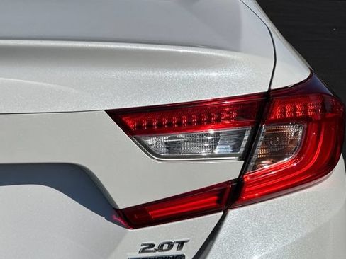 Used 2020 Honda Accord Touring image 51