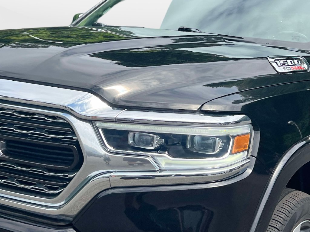 Used 2022 RAM 1500 Limited w/ Body Color Bumper Group AWD/4WD image 8