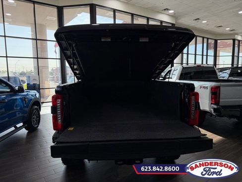 Used 2023 Ford F250 Lariat w/ Lariat Ultimate Package image 18