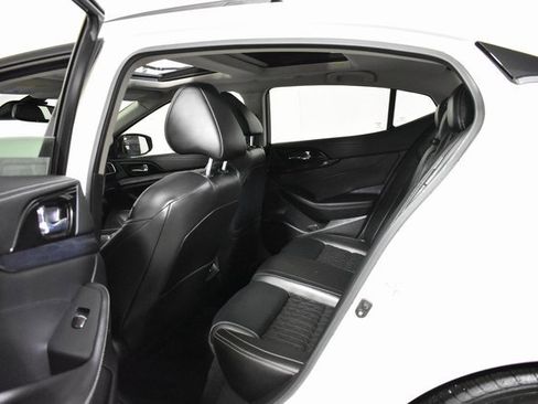 Used 2021 Nissan Maxima Platinum w/ Sport Mat Group image 31