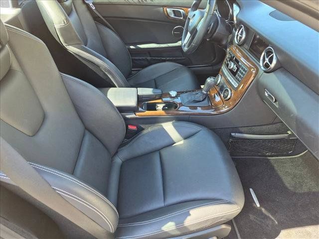 Used 2014 Mercedes-Benz SLK 250 image 14