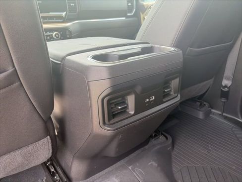 Used 2025 Chevrolet Silverado 1500 LT Trail Boss w/ LT Trail Boss Premium Package image 35