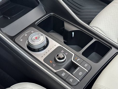 New 2025 Kia Sorento EX w/ EX Panoramic Sunroof Package image 18