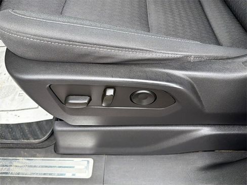 Used 2022 Chevrolet Silverado 1500 LT image 15