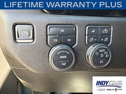 Used 2025 Chevrolet Silverado 2500 LT w/ Trail Boss Package AWD/4WD image 22