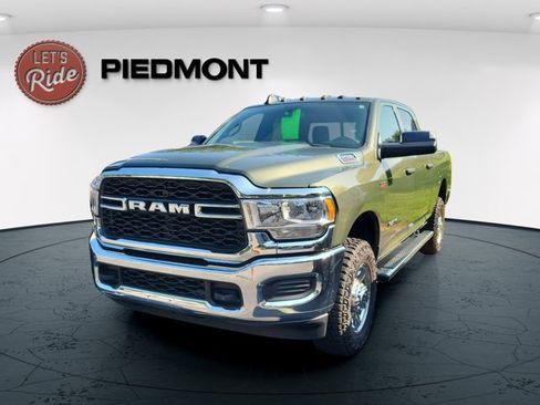 Used 2022 RAM 2500 Tradesman AWD/4WD image 1