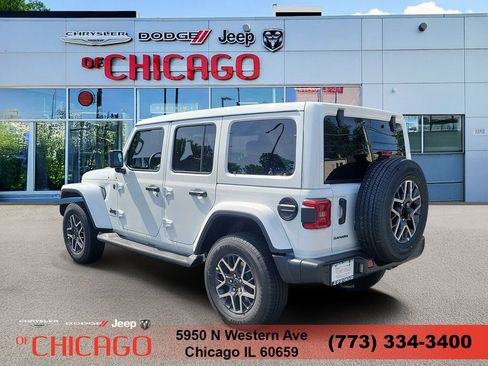 New 2026 Jeep Wrangler Unlimited Sahara AWD/4WD image 3
