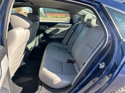 Used 2019 Honda Accord EX-L image 11