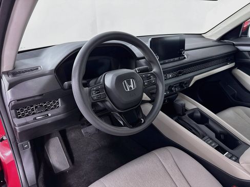 Certified 2023 Honda Accord LX image 9