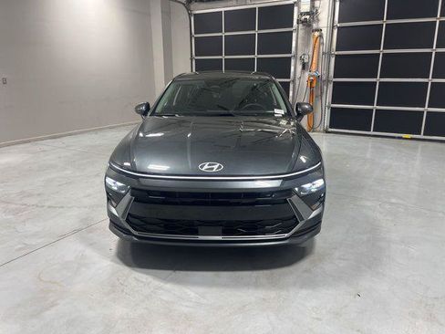 New 2026 Hyundai Sonata SE FWD image 2
