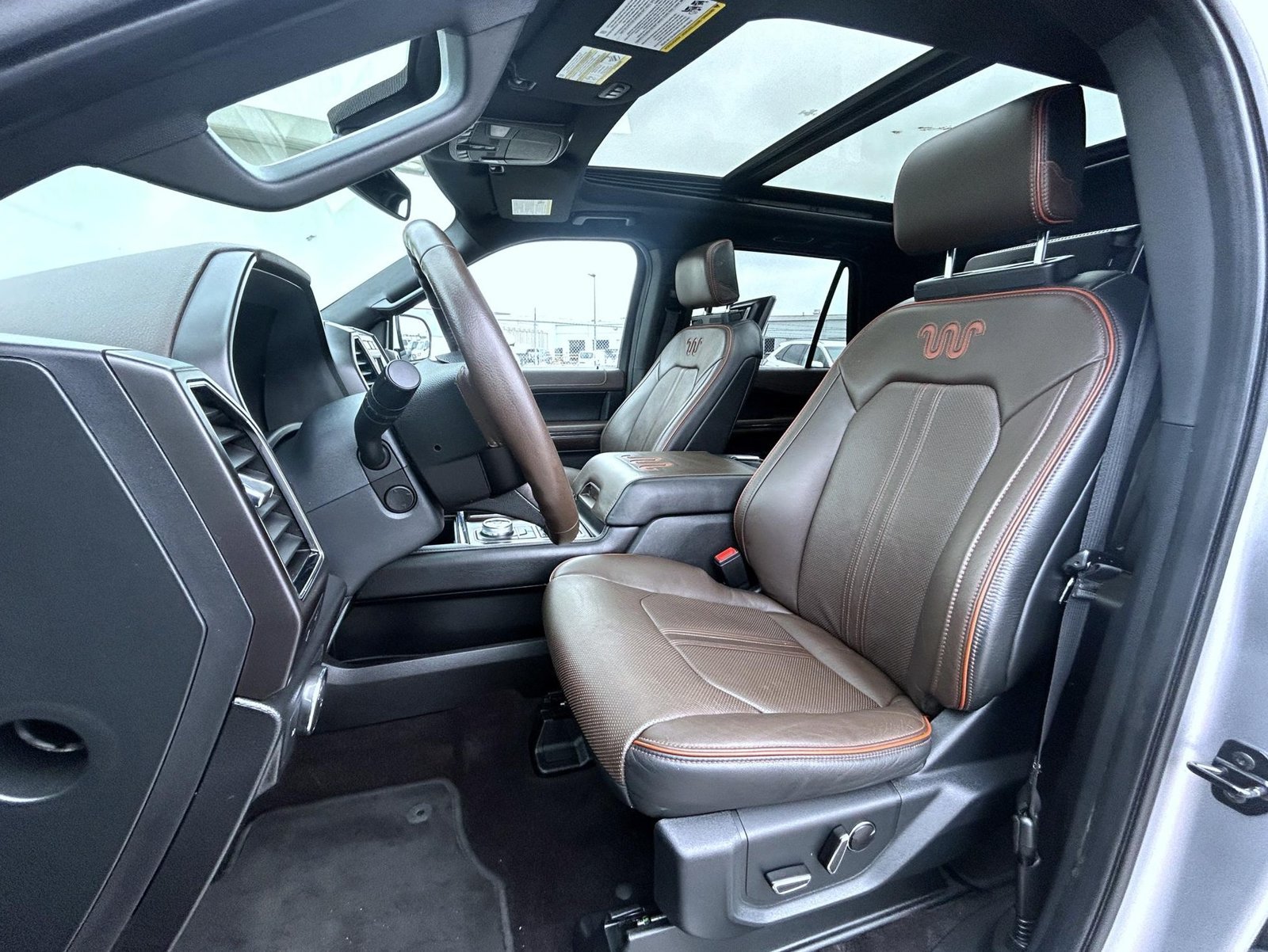 Used 2021 Ford Expedition Max King Ranch AWD/4WD image 10