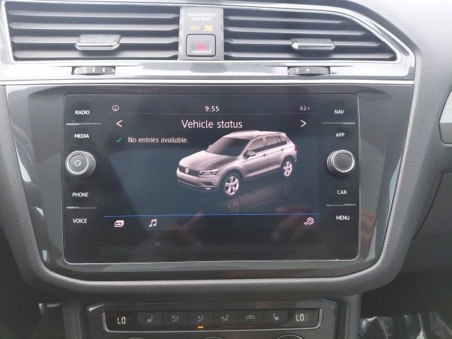 Used 2019 Volkswagen Tiguan SEL Premium R-Line FWD image 25