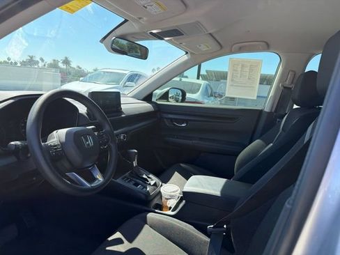 Used 2024 Honda CR-V LX image 3