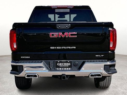 New 2026 GMC Sierra 1500 SLT image 6