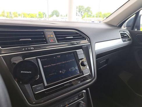 Used 2022 Volkswagen Tiguan S AWD/4WD image 10