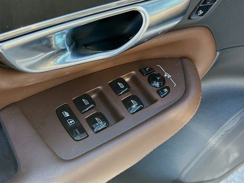 Used 2023 Volvo XC90 B6 Ultimate image 25