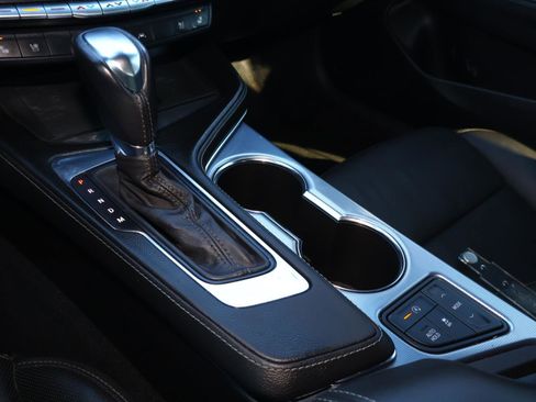 Used 2025 Cadillac CT4 Premium Luxury image 25