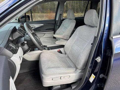 Used 2019 Honda Pilot EX image 15