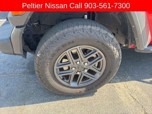 Used 2024 Jeep Wrangler Sport AWD/4WD image 8