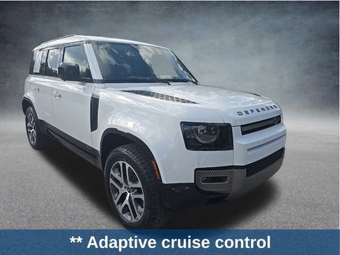 Used 2021 Land Rover Defender 110 X-Dynamic HSE image 3