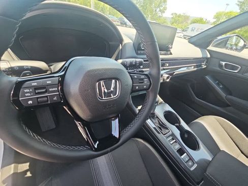Used 2026 Honda Civic Sport image 7