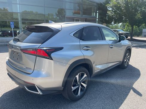 Used 2019 Lexus NX 300h AWD image 4