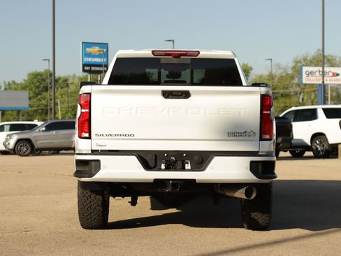 New 2026 Chevrolet Silverado 2500 High Country w/ High Country Premium Package AWD/4WD image 6