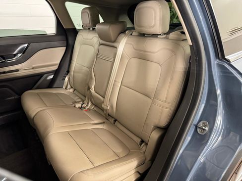 Used 2024 Lincoln Corsair AWD w/ Equipment Group 101A image 31