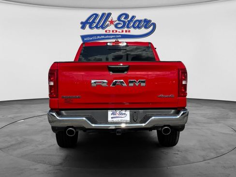 Used 2025 RAM 1500 Big Horn AWD/4WD image 6