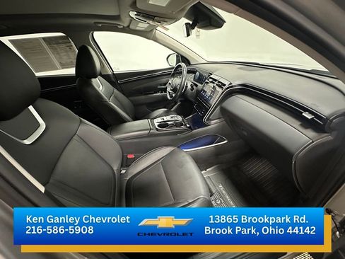 Used 2023 Hyundai Tucson Limited w/ Winter Package image 25