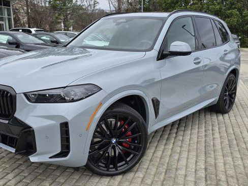 New 2026 BMW X5 sDrive40i RWD image 1