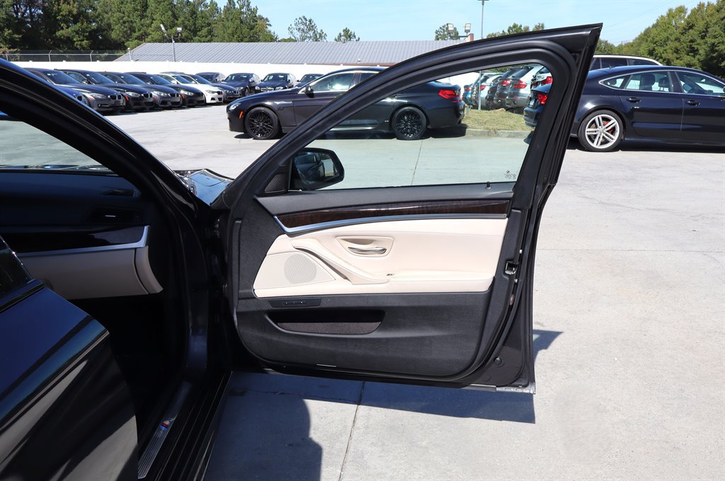 Used 2014 BMW 535i Sedan RWD image 35